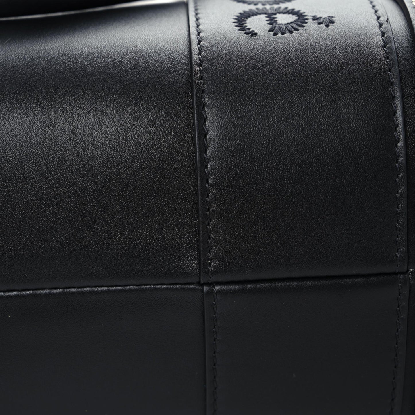 Calfskin Medium Woody Tote Black