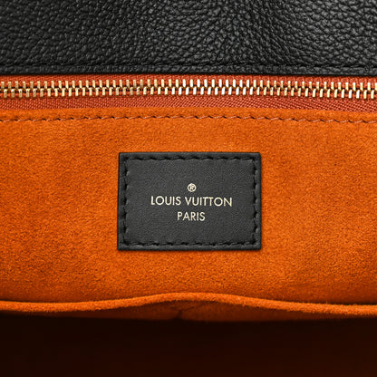 Louis Vuitton Empreinte Monogram Giant Onthego GM Black 6 of 9