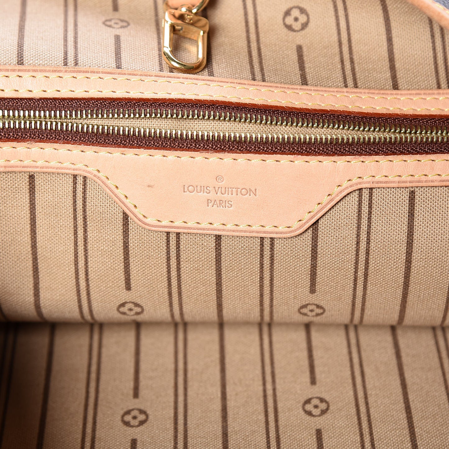 Monogram Delightful MM