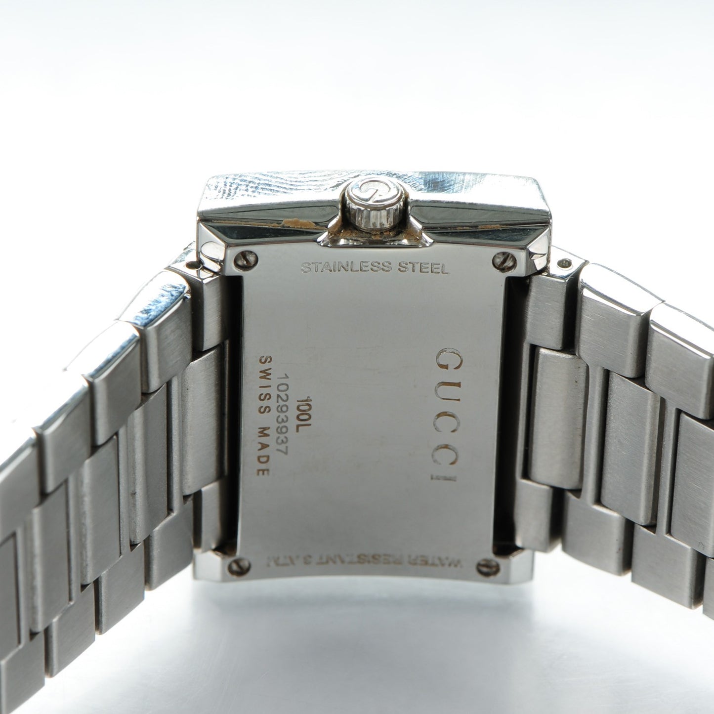 Stainless Steel Diamond Bezel Mother of Pearl 31mm 100L Quartz Watch