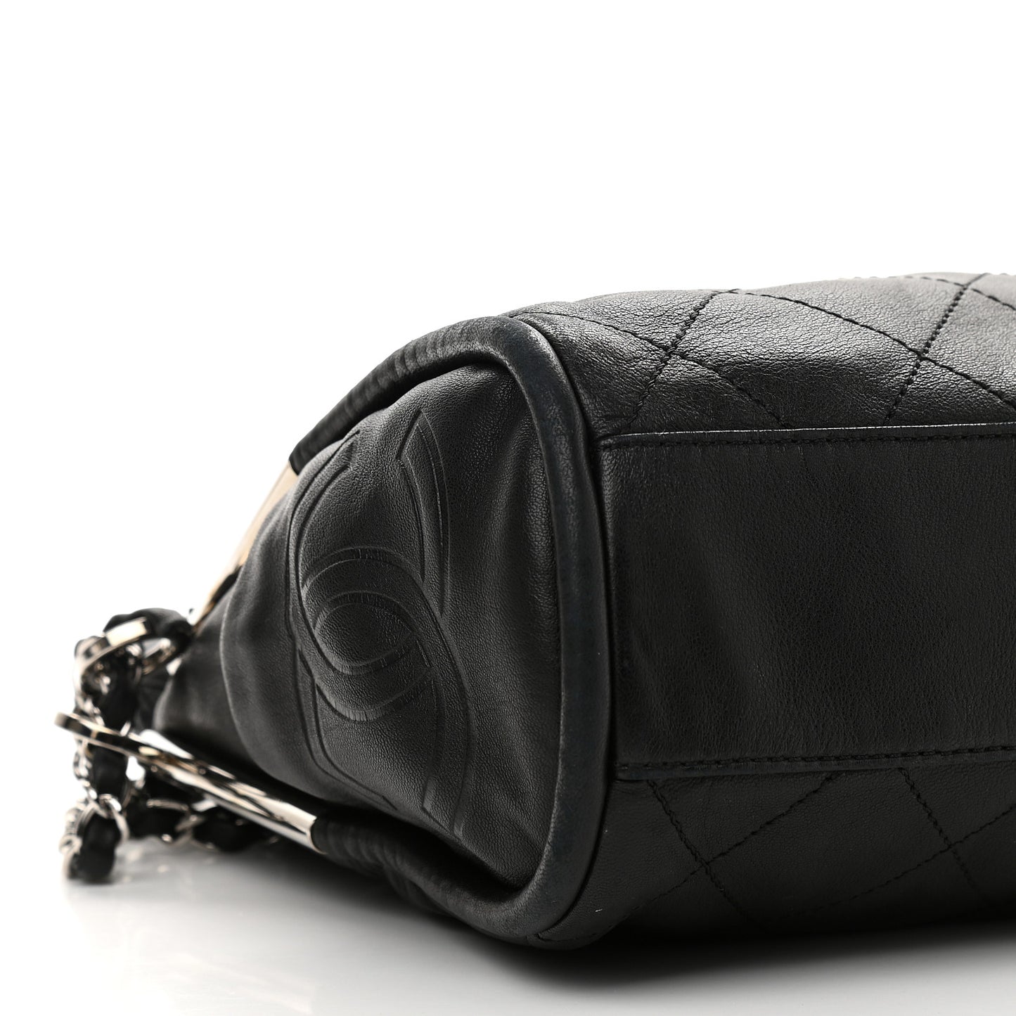 Lambskin Stitched Medium Ultimate Soft Tote Black