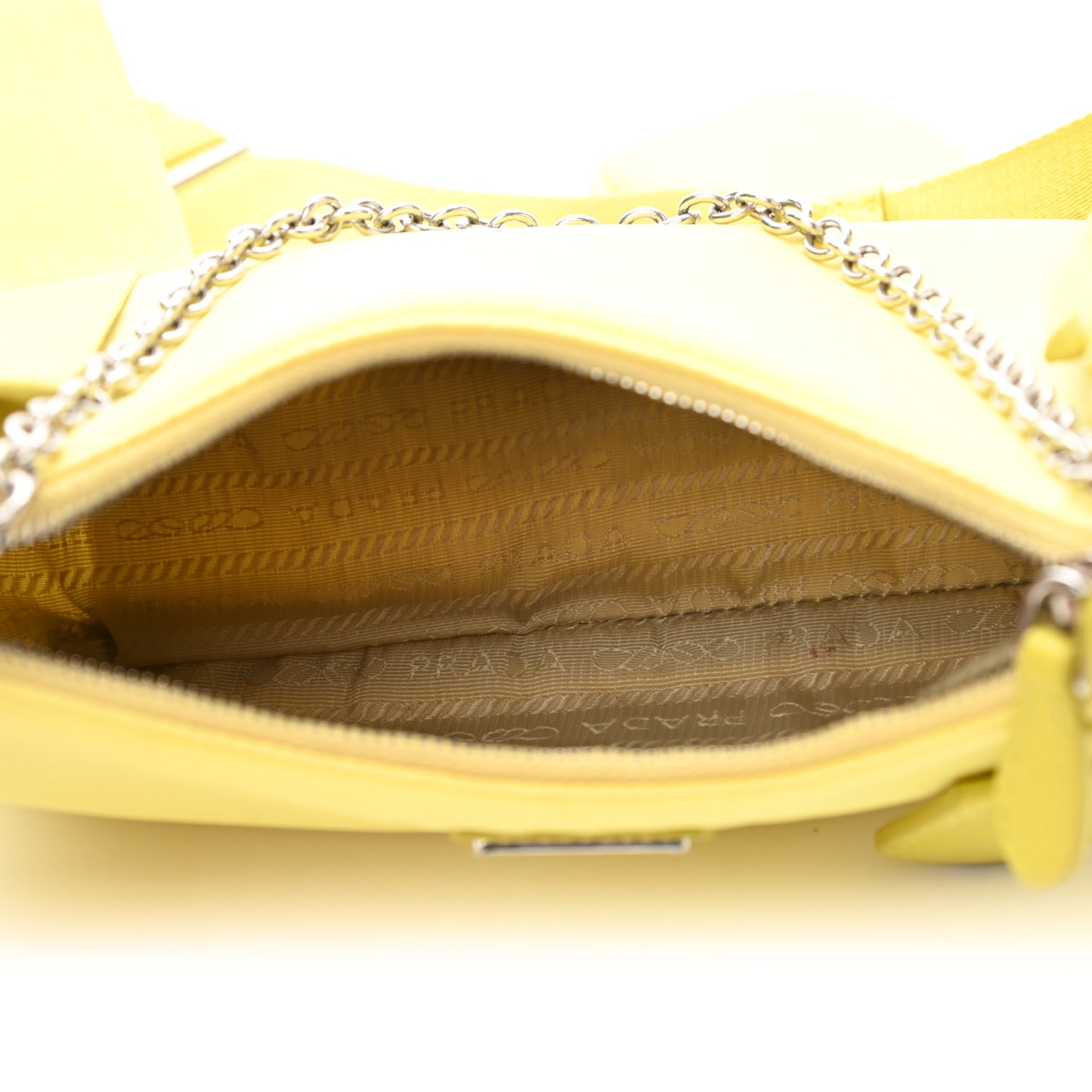 Nylon Saffiano Re-Edition 2005 Shoulder Bag Ananas