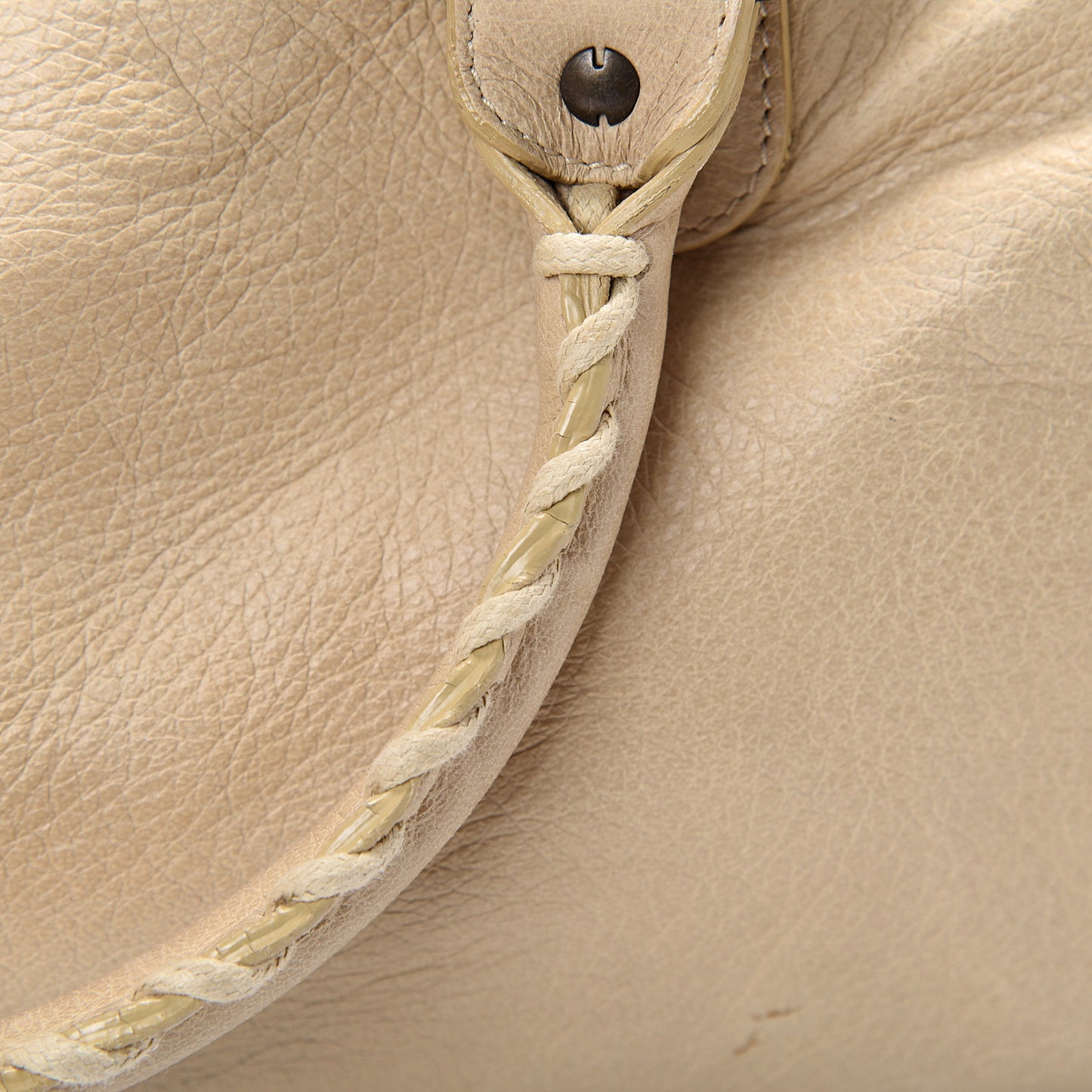 Chevre Classic Hardware Twiggy Sahara