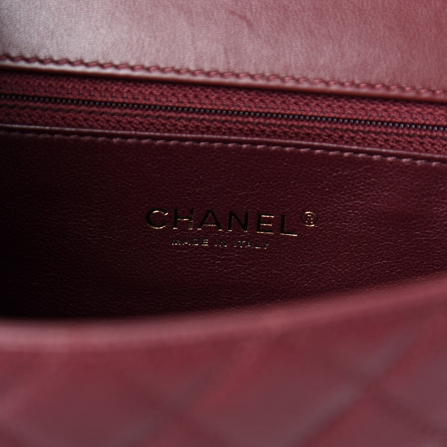 Caviar Quilted Medium CC Filigree Flap Burgundy