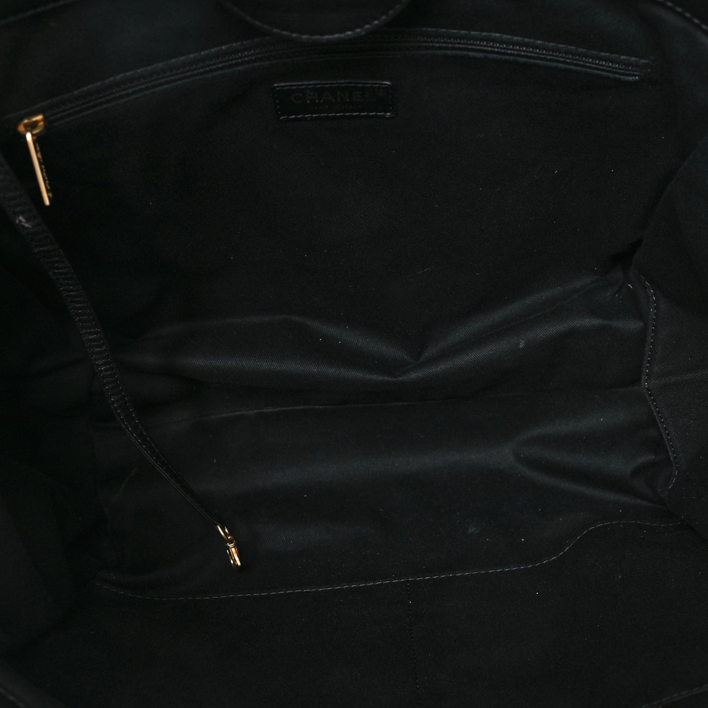 Calfskin Knit Medium Deauville Tote Black Beige
