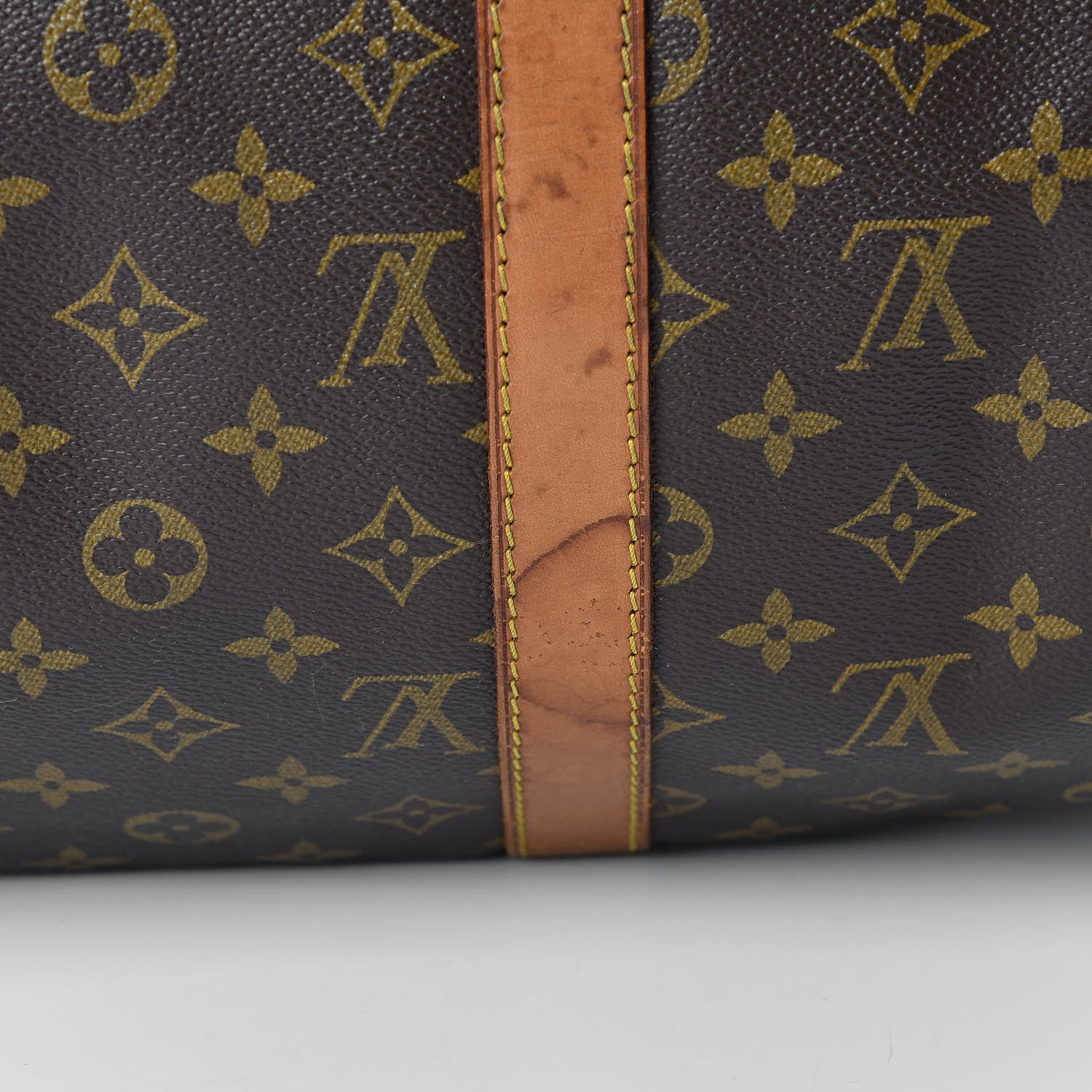 Louis Vuitton Monogram Keepall 50 14 of 24