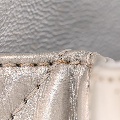 Chanel Metallic Lambskin Quilted 2.55 Reissue 226 Flap Silver 13 of 14