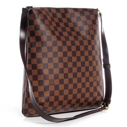 Louis Vuitton Damier Ebene Musette GM 3 of 7