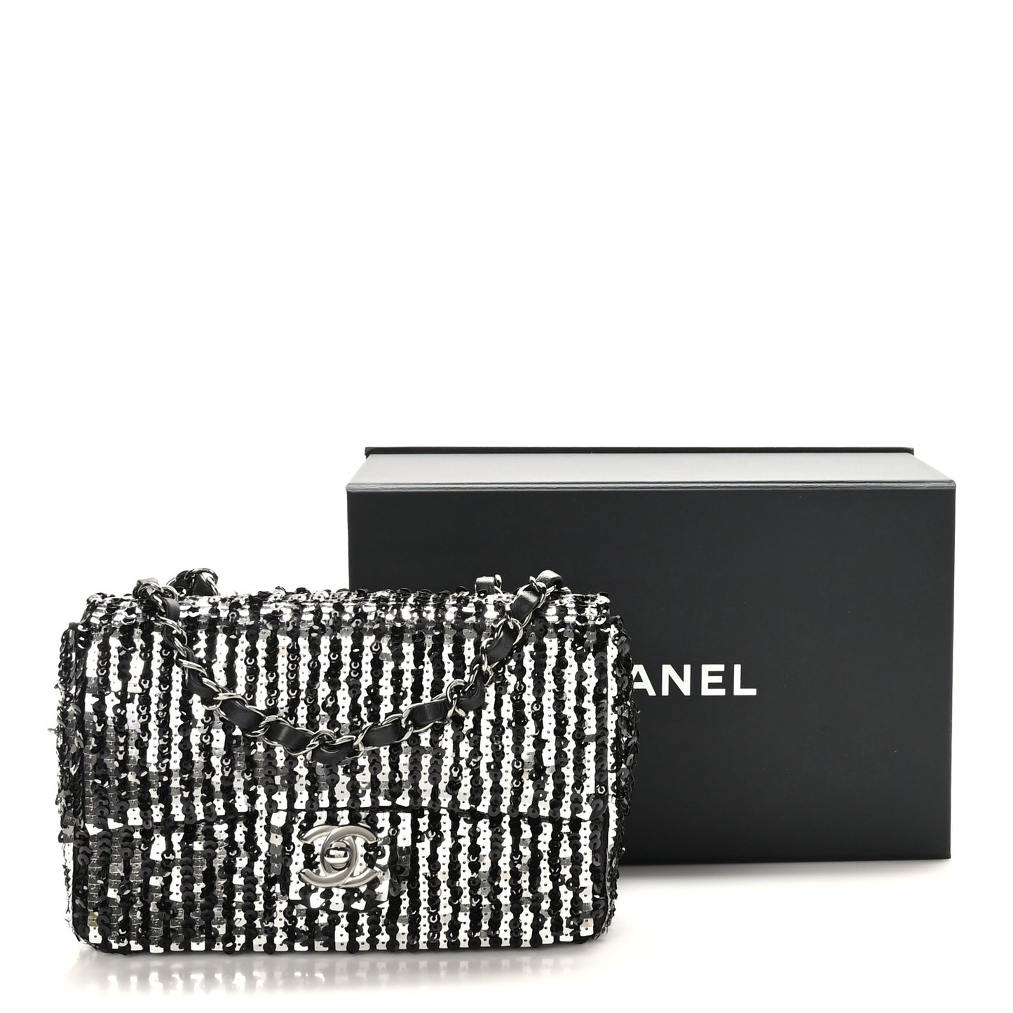 Sequin Lambskin Small Flap Black Silver