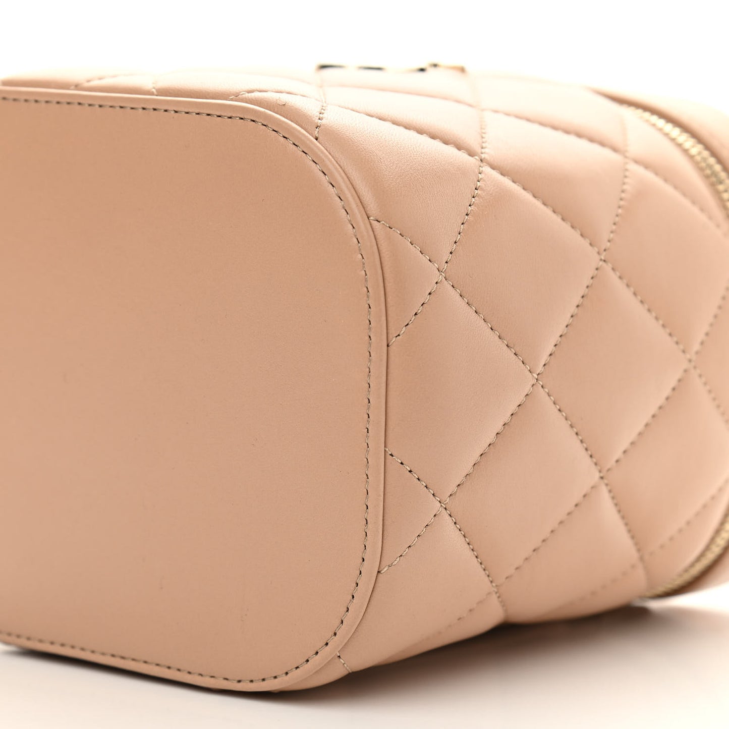 Lambskin Quilted Trendy Vanity Case Beige