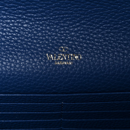 Valentino Garavani Pebbled Calfskin Rockstud Envelope Wallet On Chain Bag Blu Delft 5 of 9