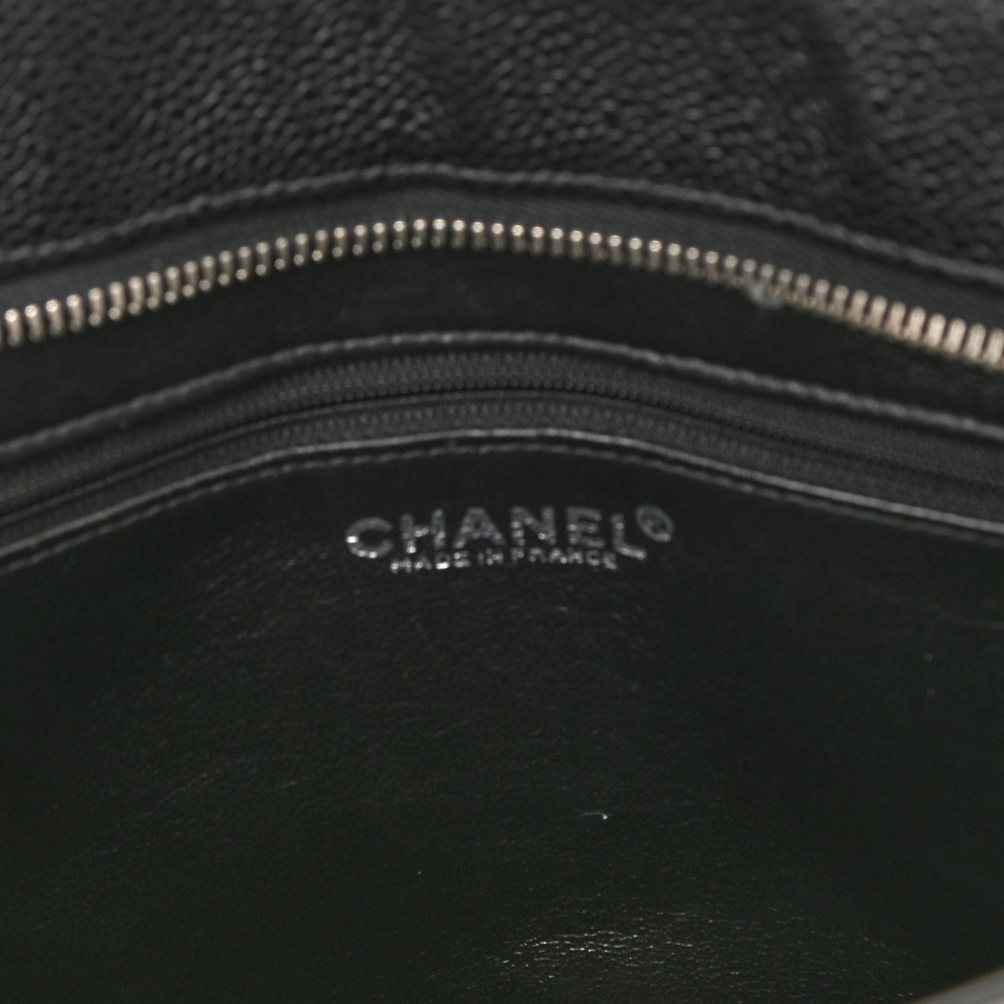Caviar Quilted Medallion Tote Black
