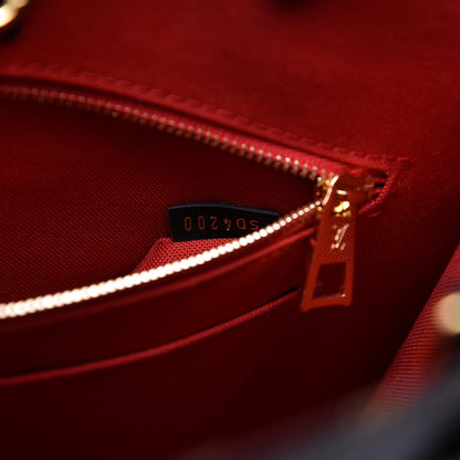 Louis Vuitton Reverse Monogram Giant Onthego MM 9 of 9