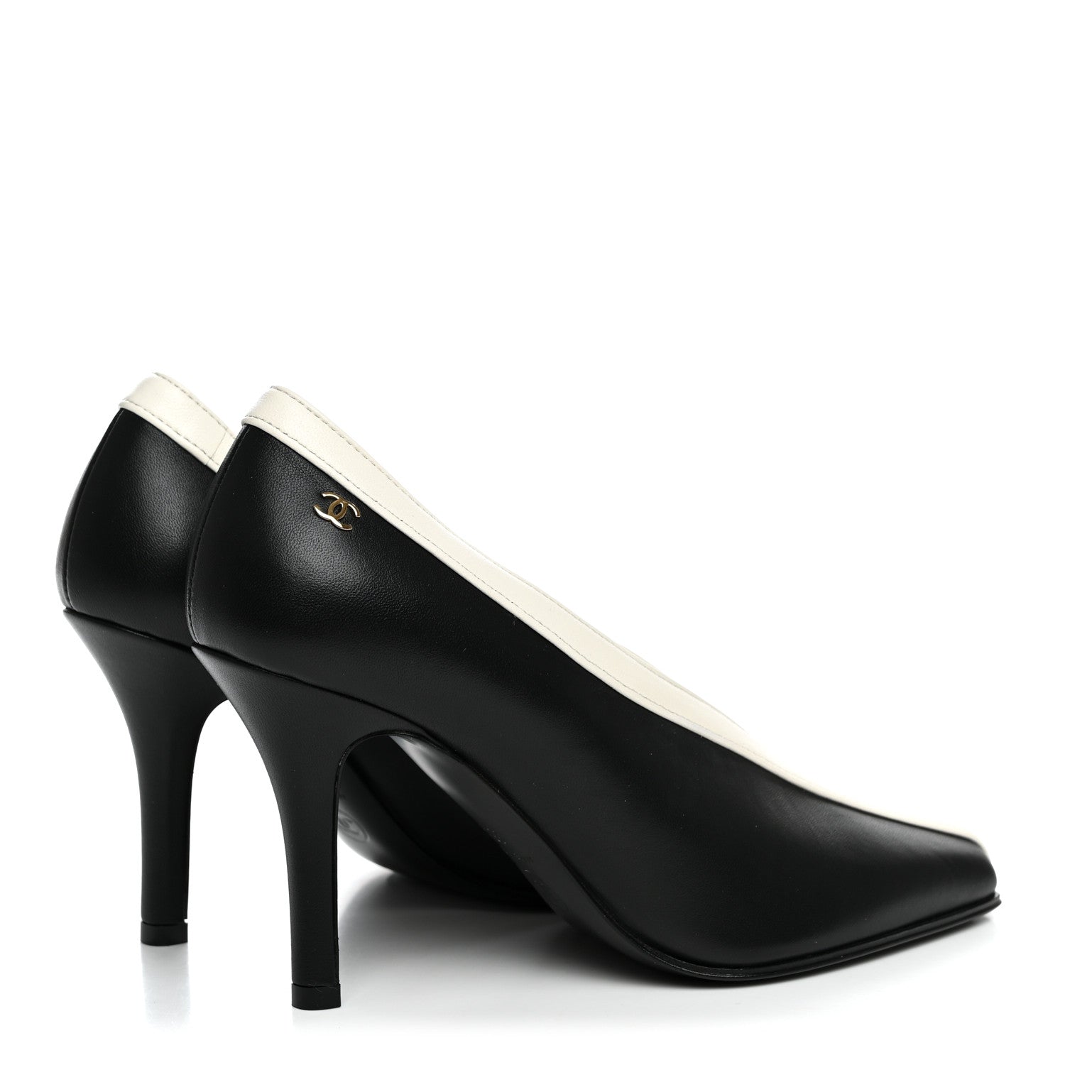 Chanel Lambskin Pumps 35.5 Black Ivory 5 of 10