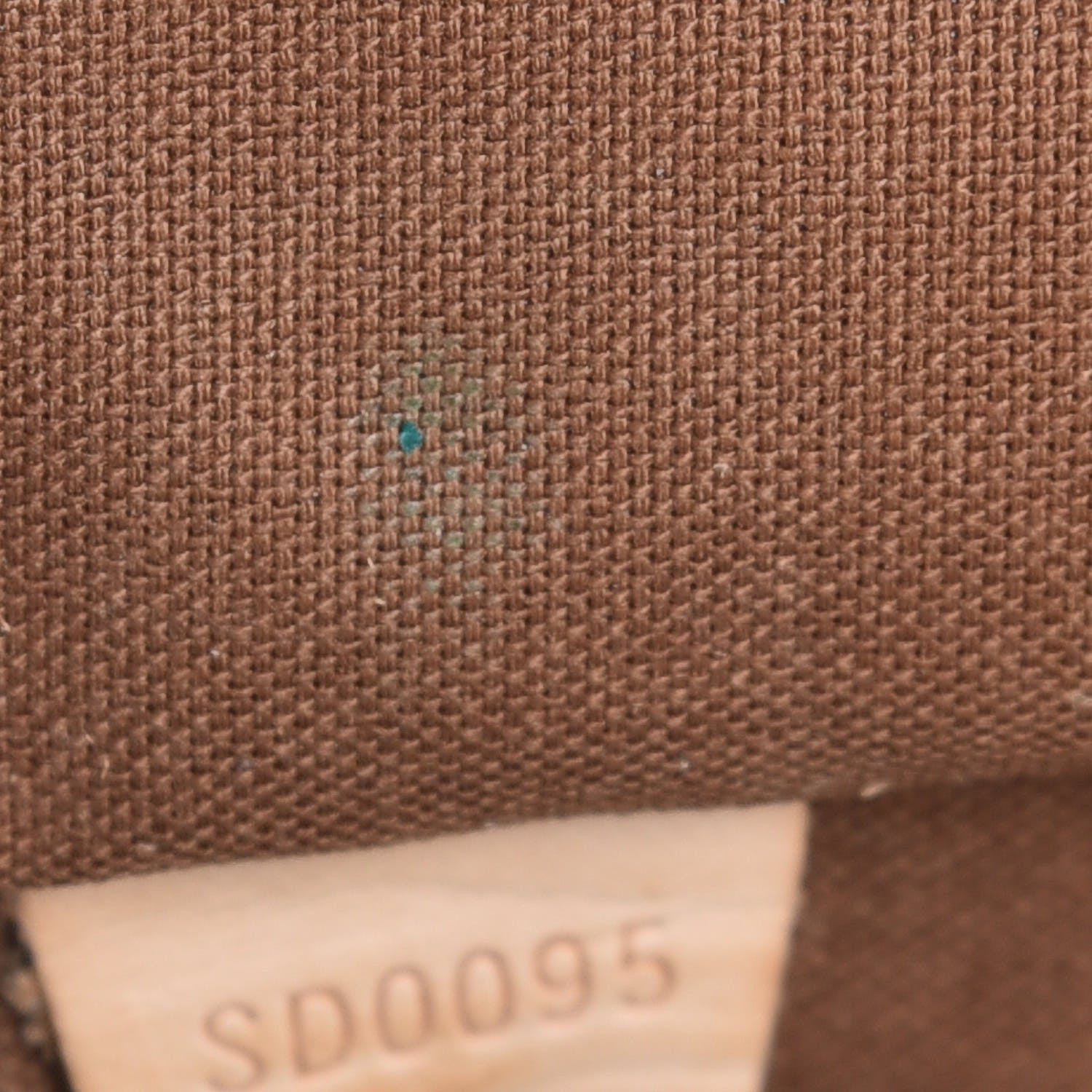 Louis Vuitton Monogram Speedy 25 9 of 16