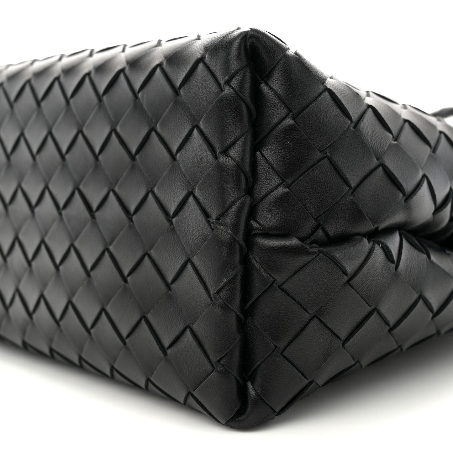 Nappa Intrecciato Medium Andiamo Shoulder Bag Black