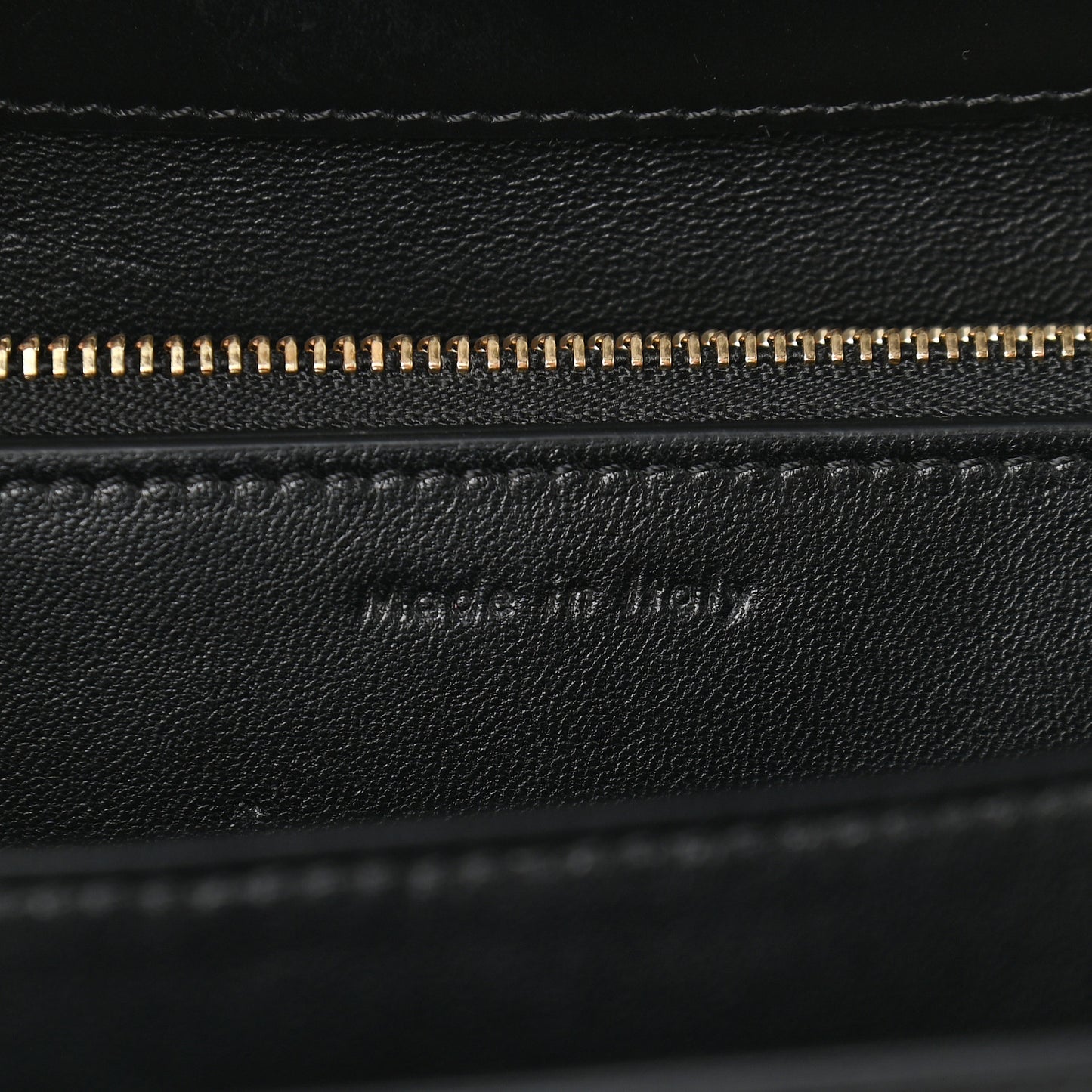 Box Calfskin Medium Classic Box Flap Bag Black