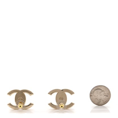 Chanel Metal CC Turnlock Earrings Gold 2 of 5