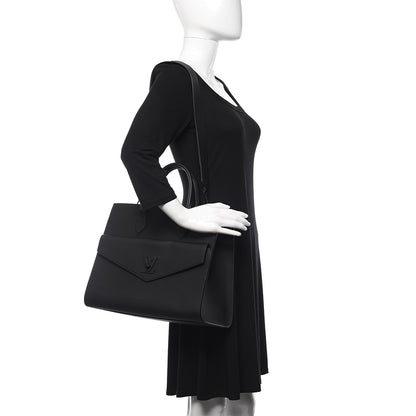 Louis Vuitton Soft Calfskin Lockme Tote MM Black 2 of 12