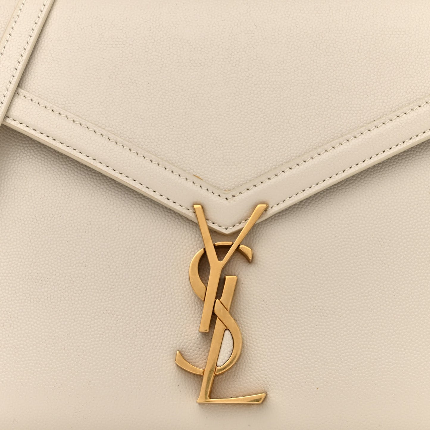 Grain de Poudre Medium Classic Monogram Cassandra Top Handle Crema Soft Rouge Legion