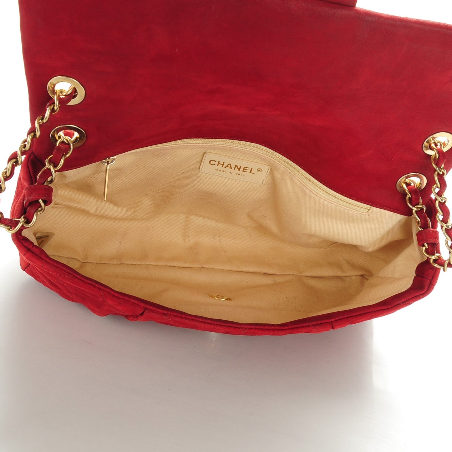 Iridescent Calfskin Quilted Large Chic Quilt Flap Red