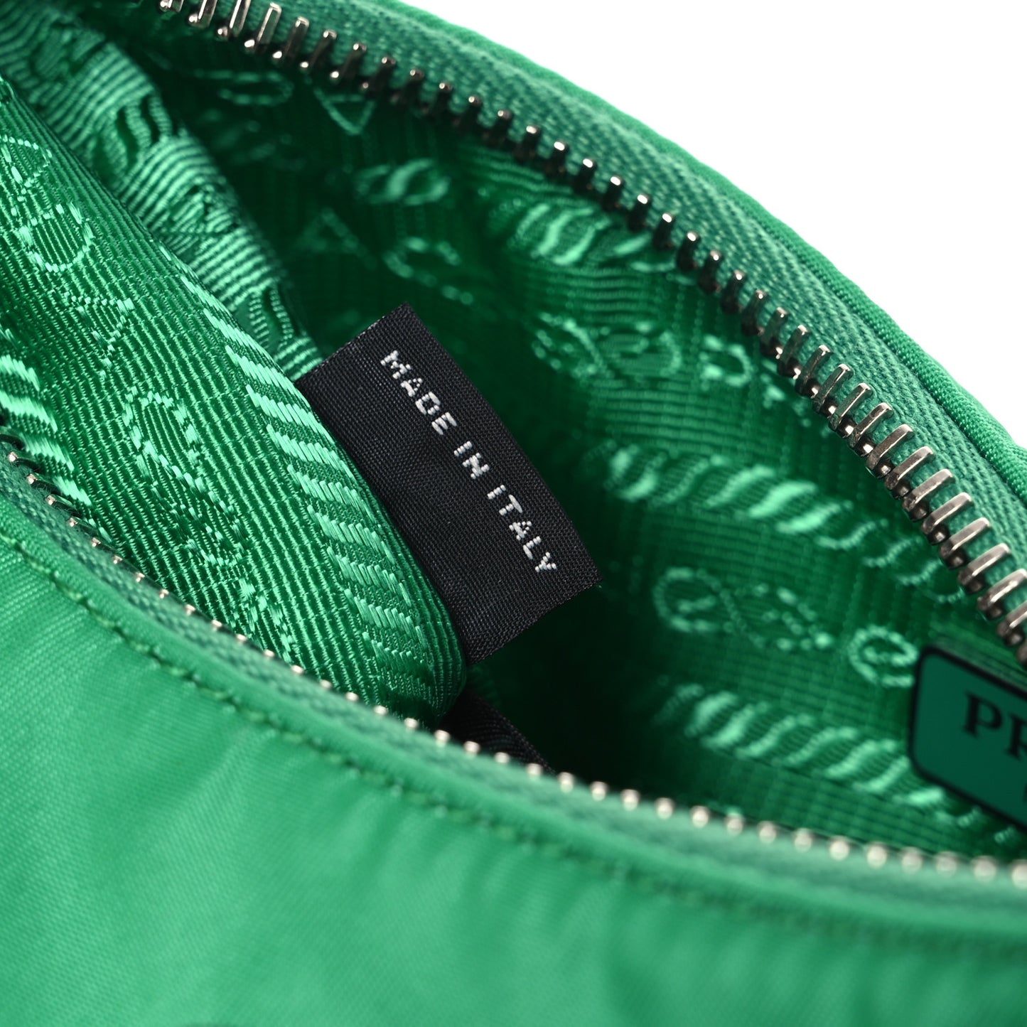 Re-Nylon Re-Edition 2005 Shoulder Bag Menta