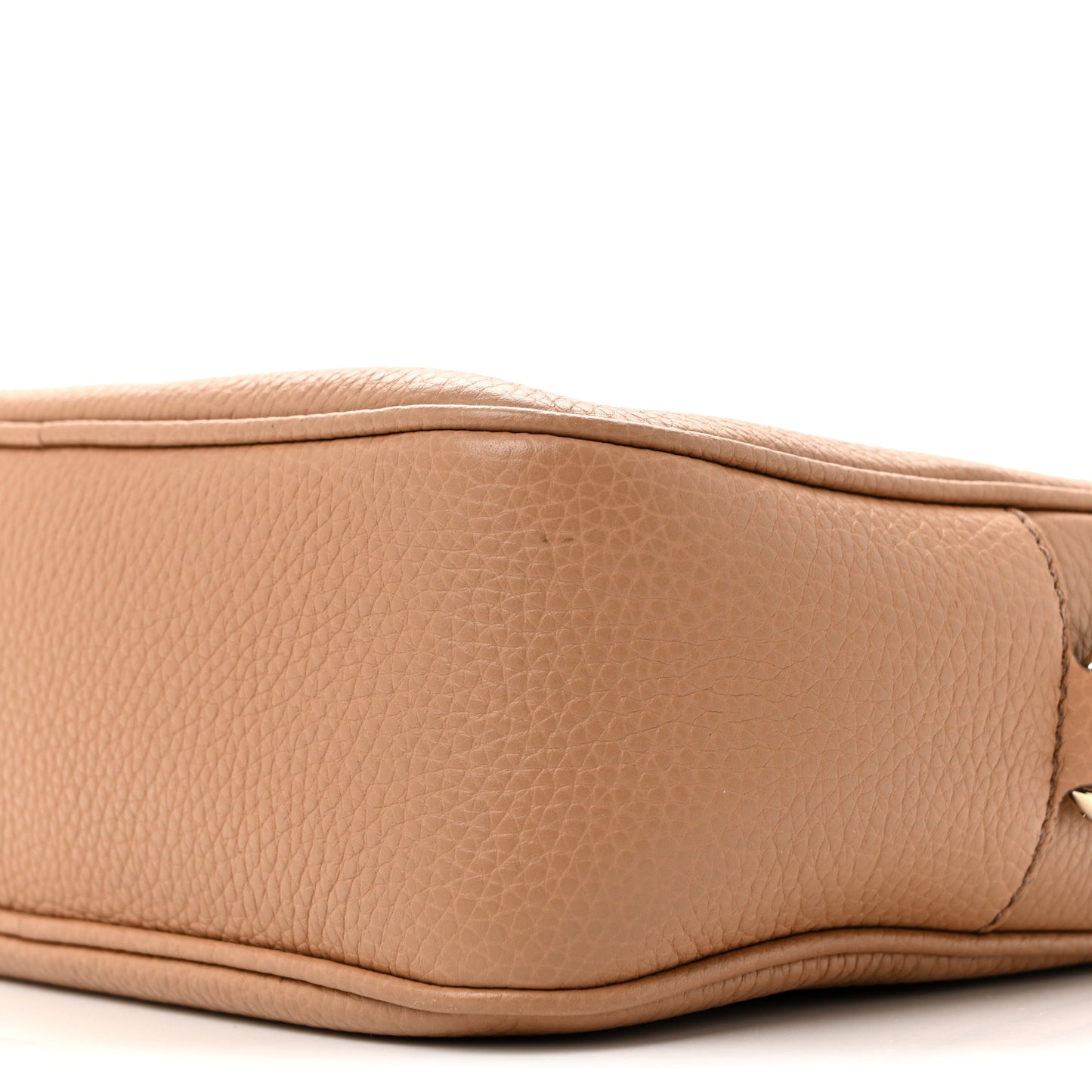 Pebbled Calfskin Small Soho Disco Bag Camelia