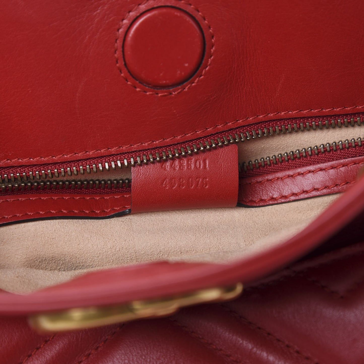 Calfskin Matelasse Medium GG Marmont Open Top Shoulder Bag Hibiscus Red
