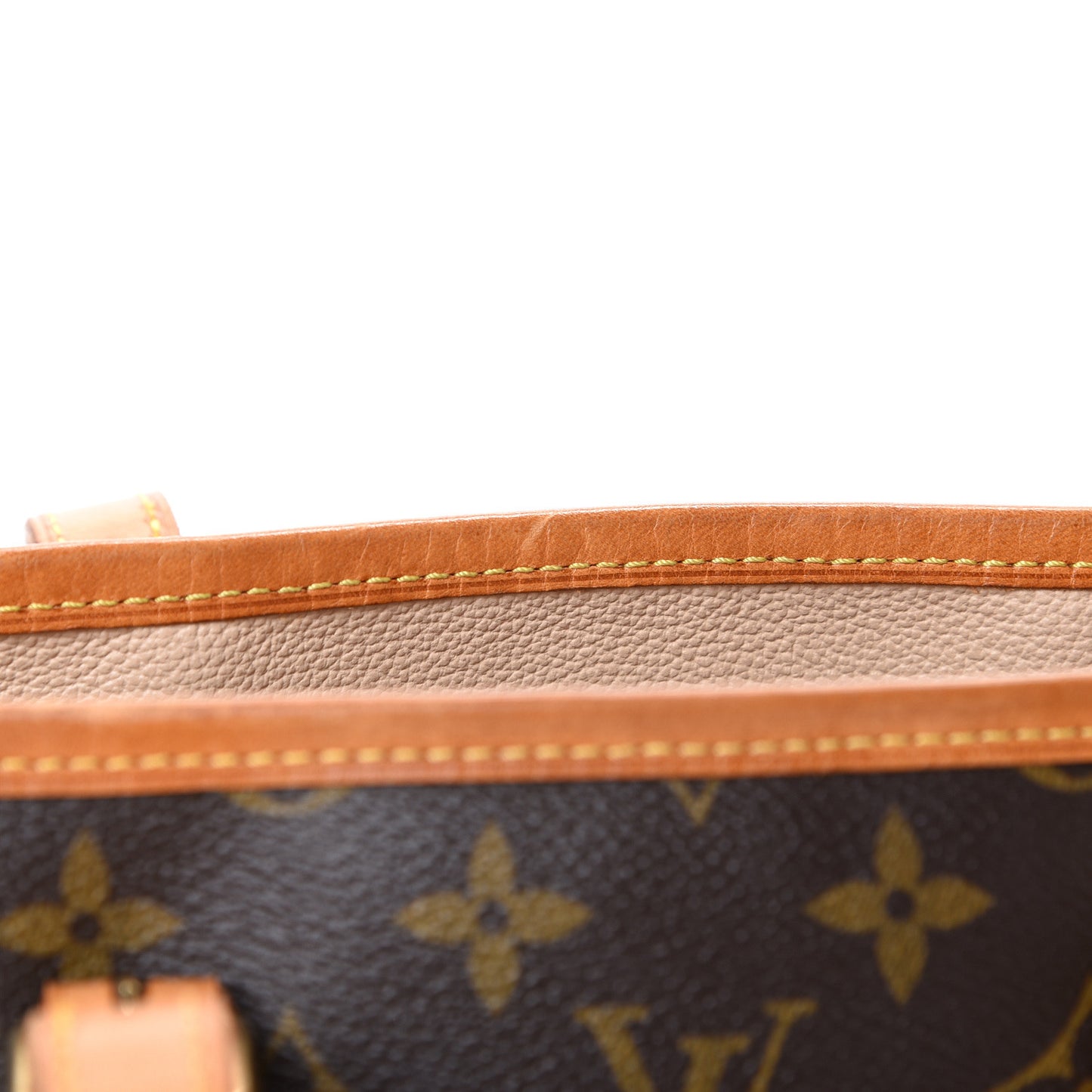 Monogram Petit Bucket 23