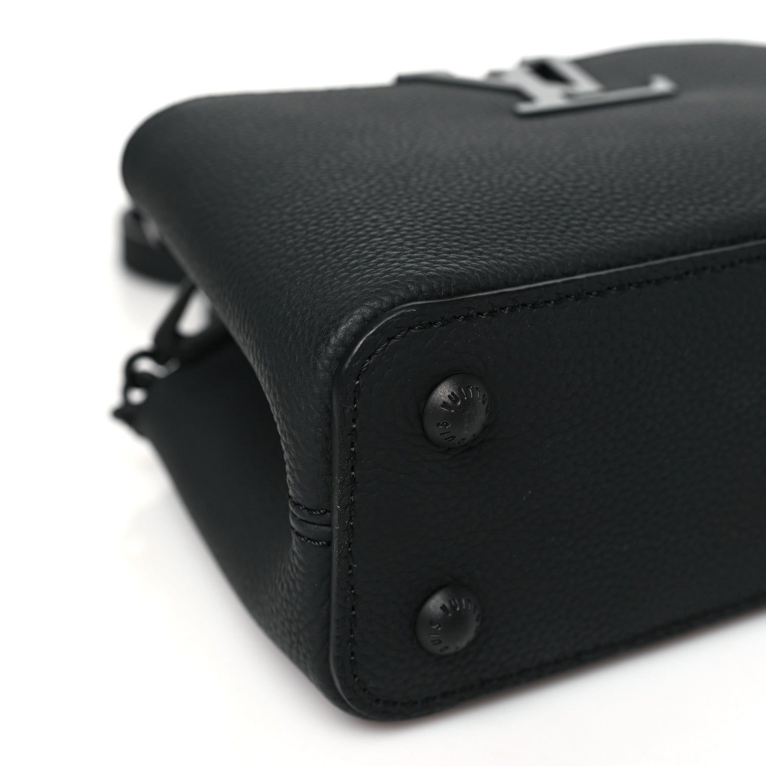 Louis Vuitton Taurillon Capucines East West Mini All Black 8 of 9