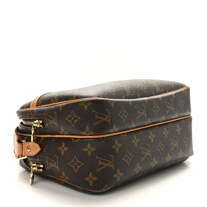 Louis Vuitton Monogram Reporter PM 4 of 11
