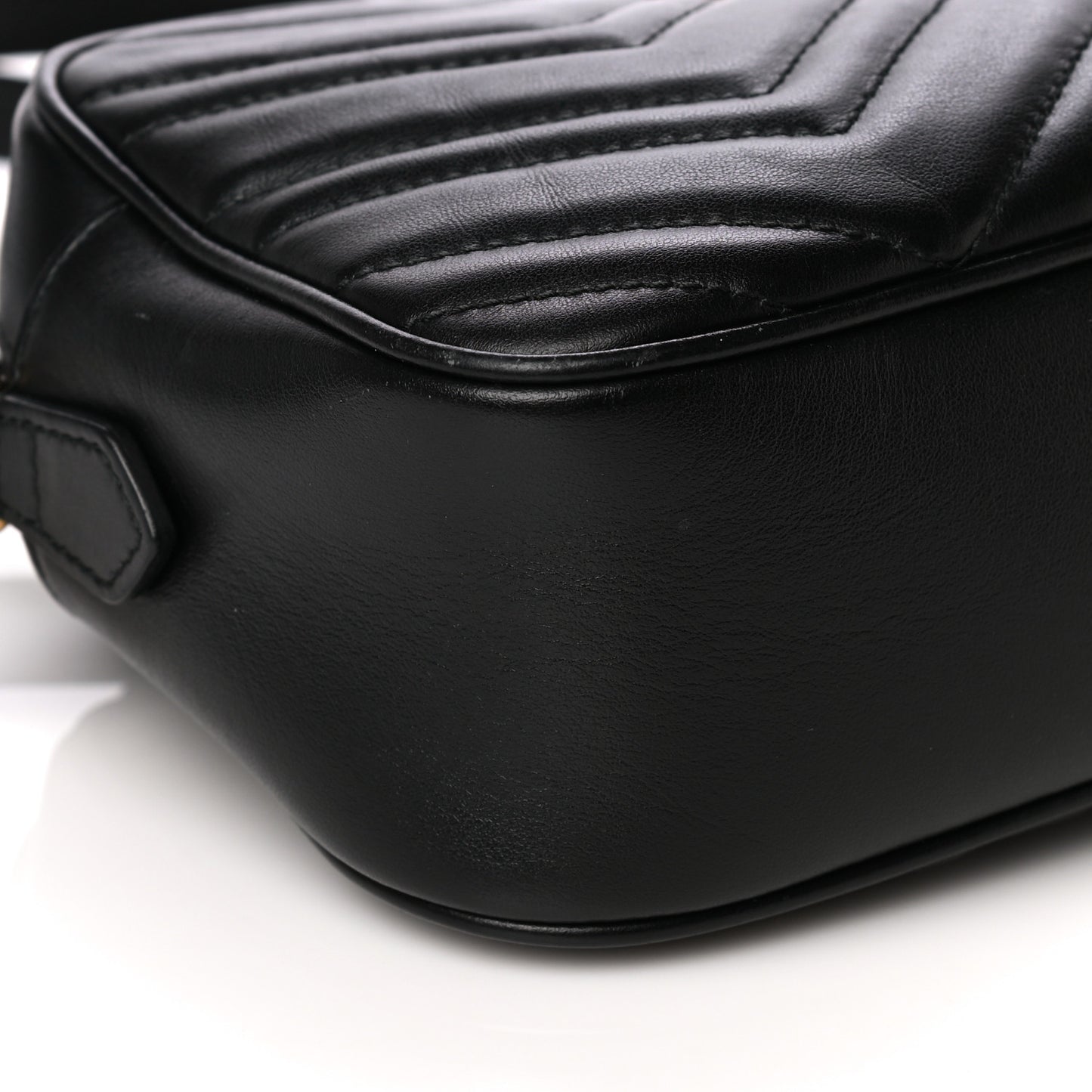 Calfskin Matelasse Small GG Marmont Chain Shoulder Bag Black