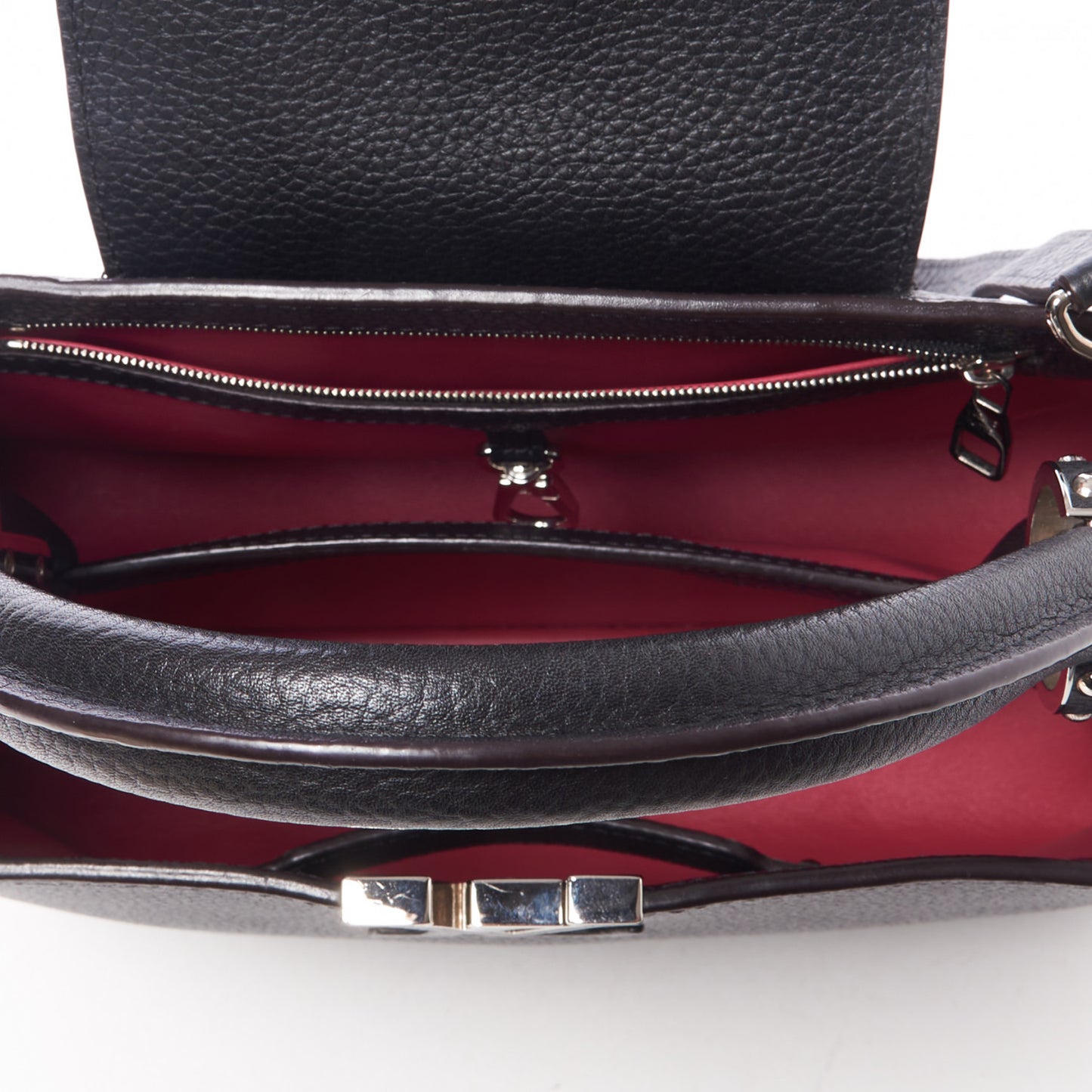 Taurillon Capucines PM Black