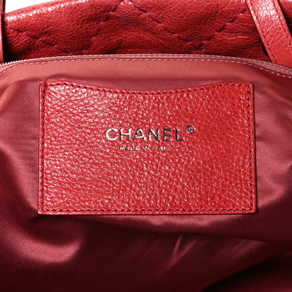 Chanel Glazed Calfskin Large On The Road Tote Red 5 of 9