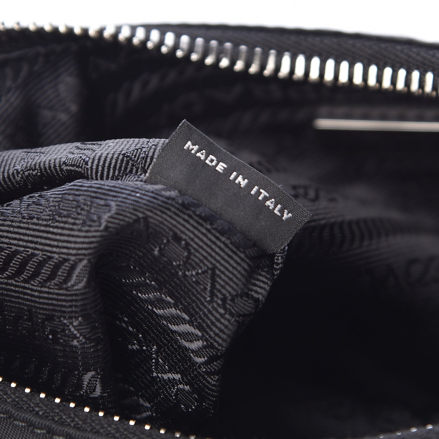 Nylon Re-Edition 2005 Shoulder Bag Black