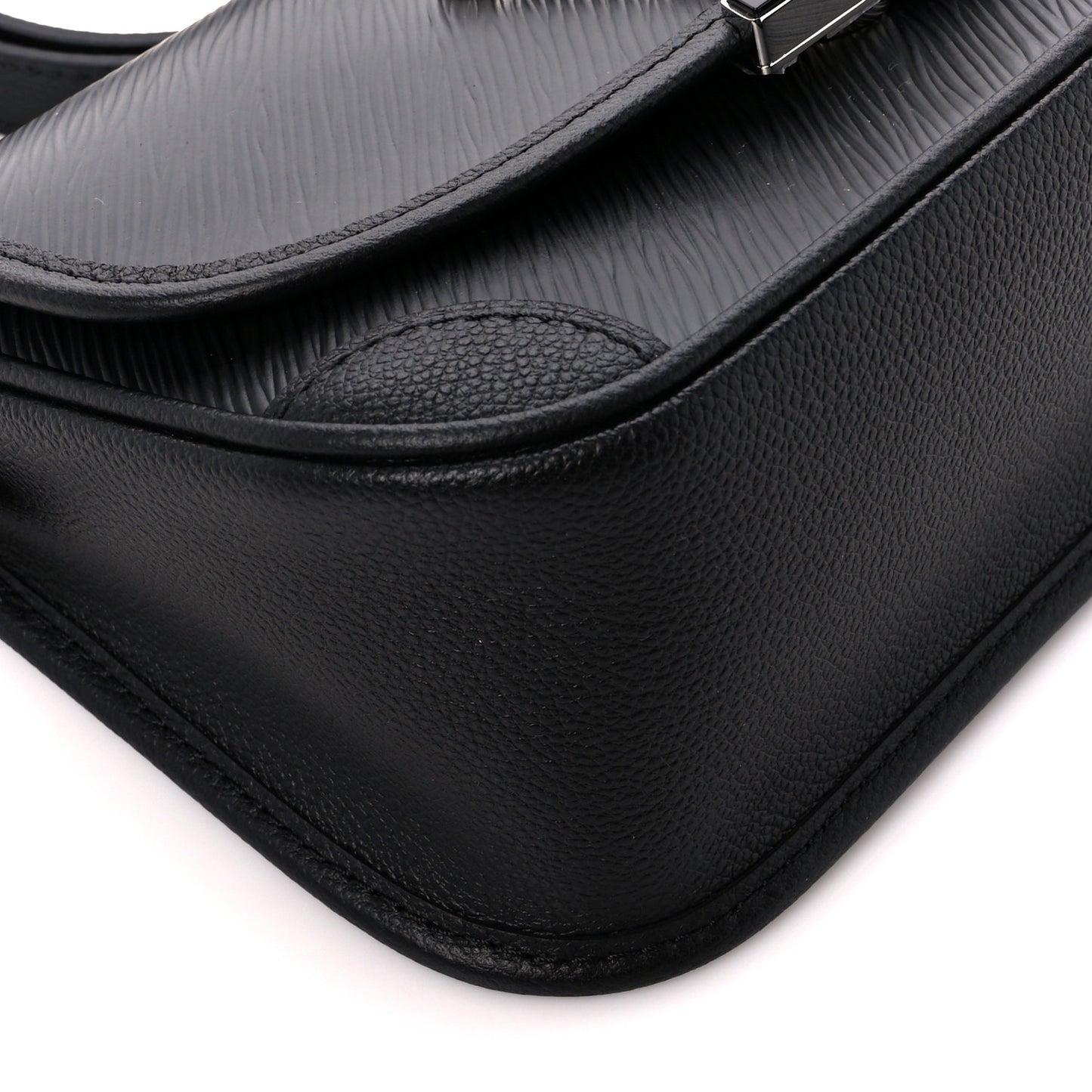 Epi Buci Crossbody Black