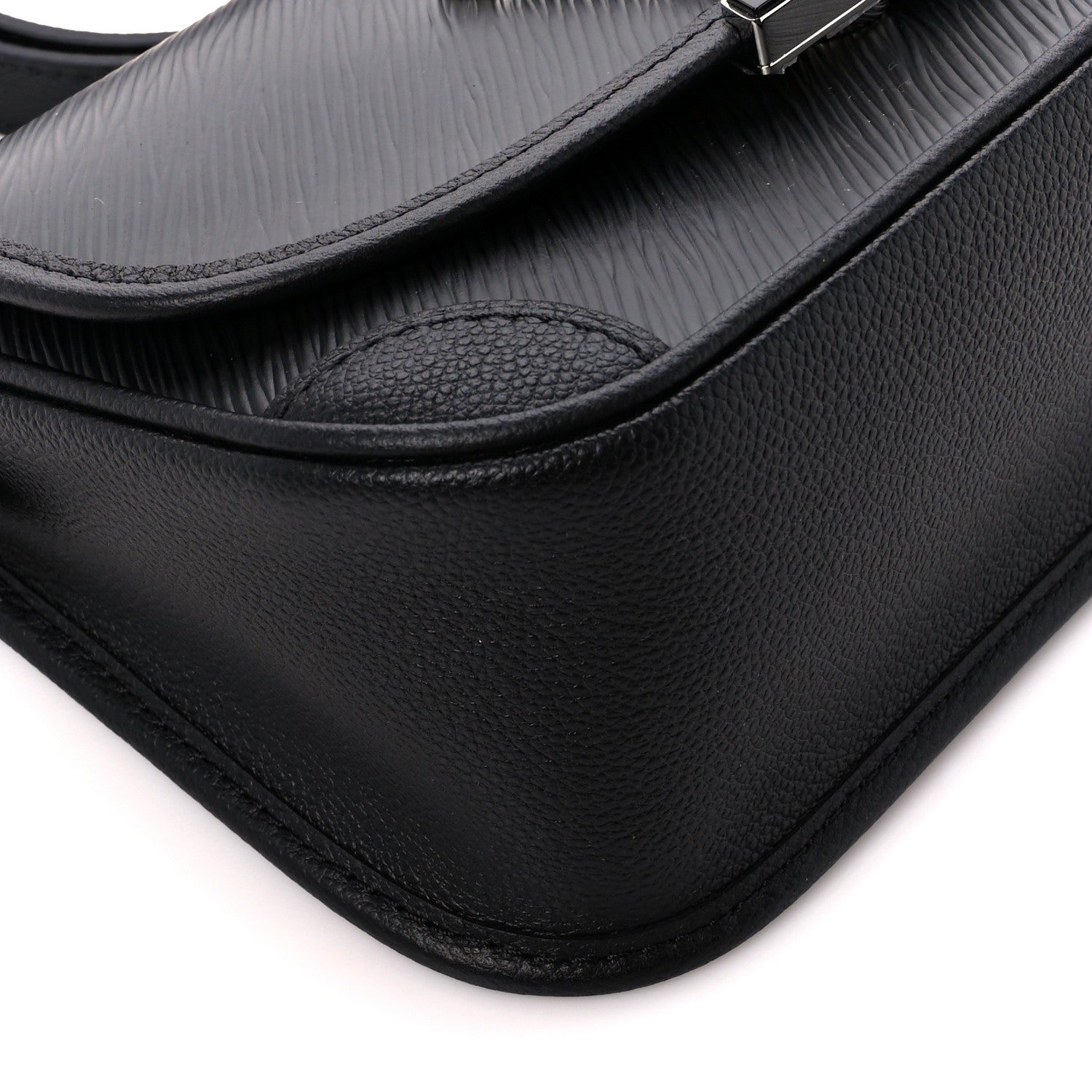 Louis Vuitton Epi Buci Crossbody Black 9 of 10