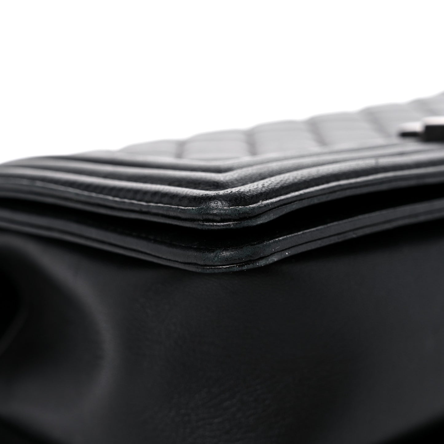 Lambskin Quilted Medium Boy Flap Black