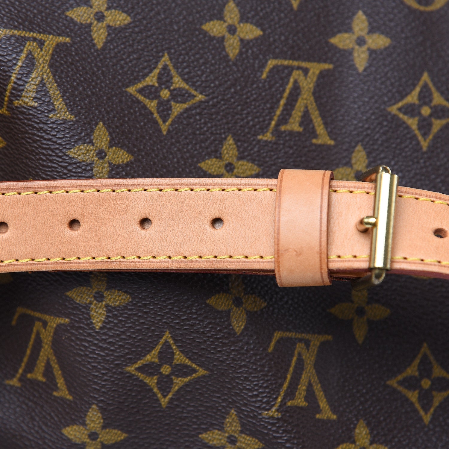 Louis Vuitton Monogram Keepall Bandouliere 55 13 of 18