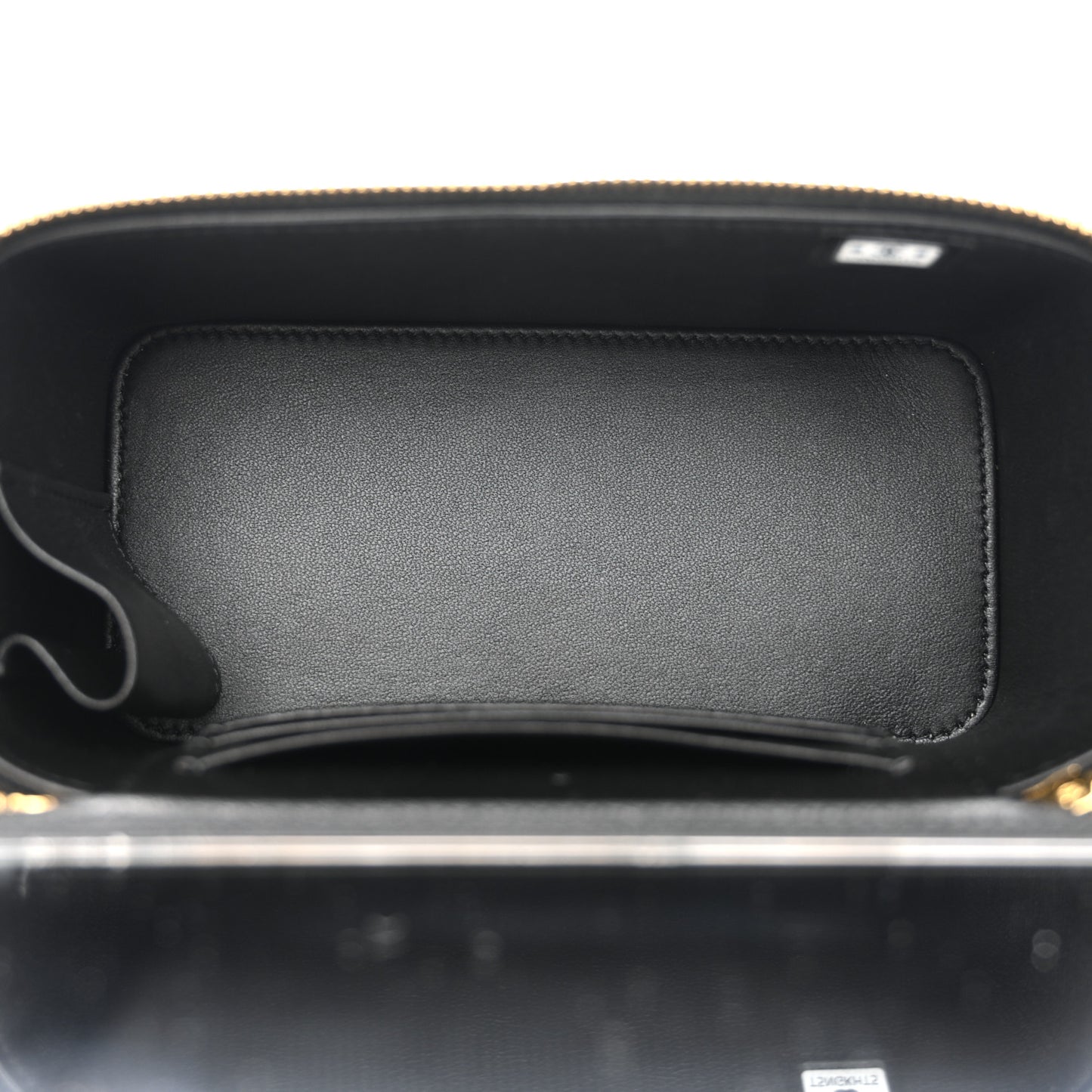 Shiny Lambskin Quilted Small Vanity Case With Chain Black
