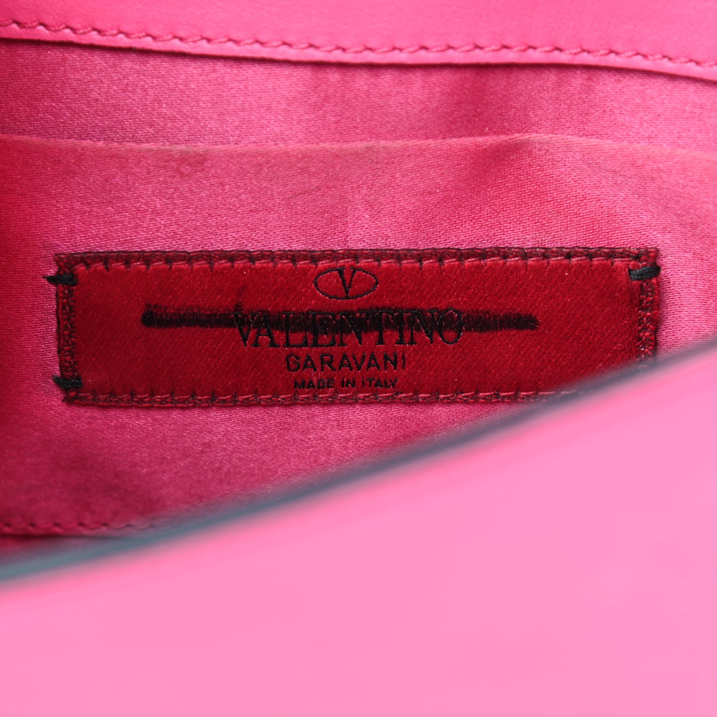 Vitello Chain Shoulder Bag Pink