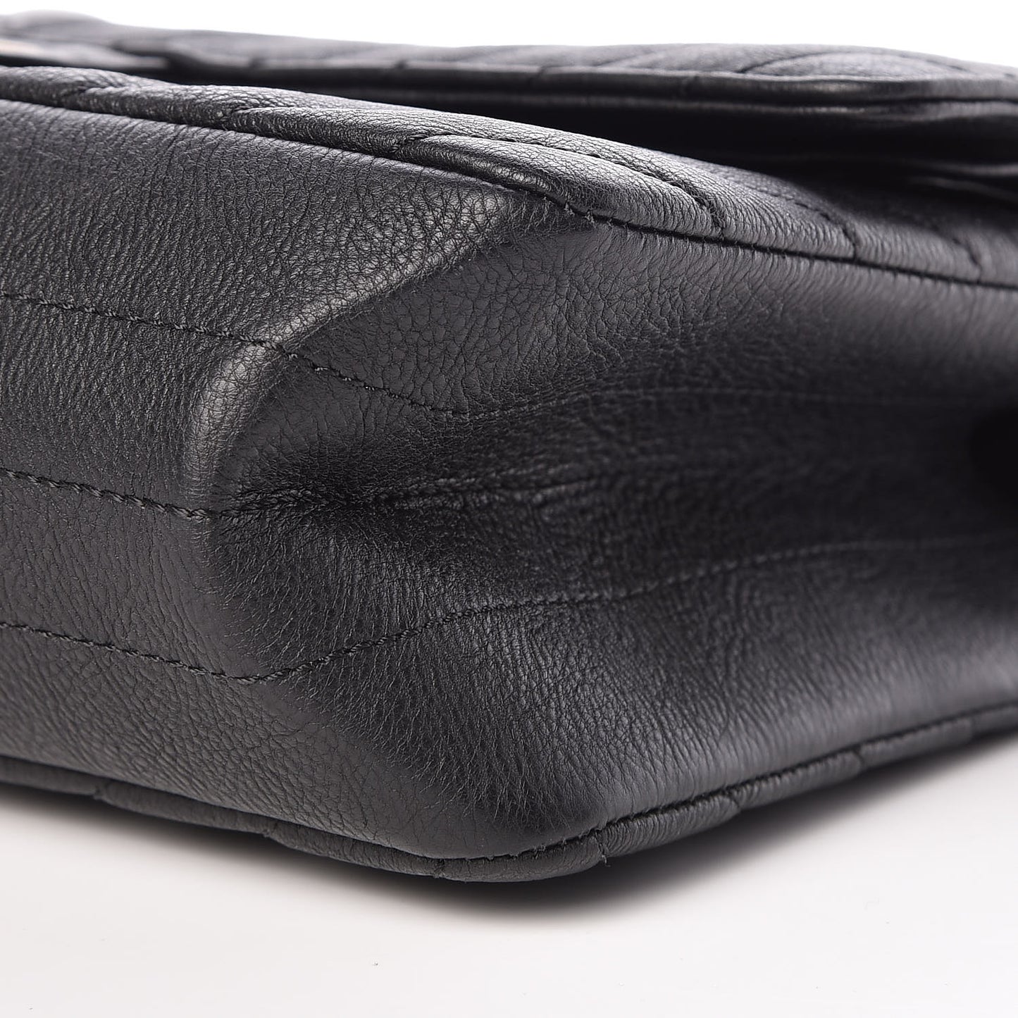 Sheepskin Chevron Quilted 2.55 Reissue 225 Flap Black