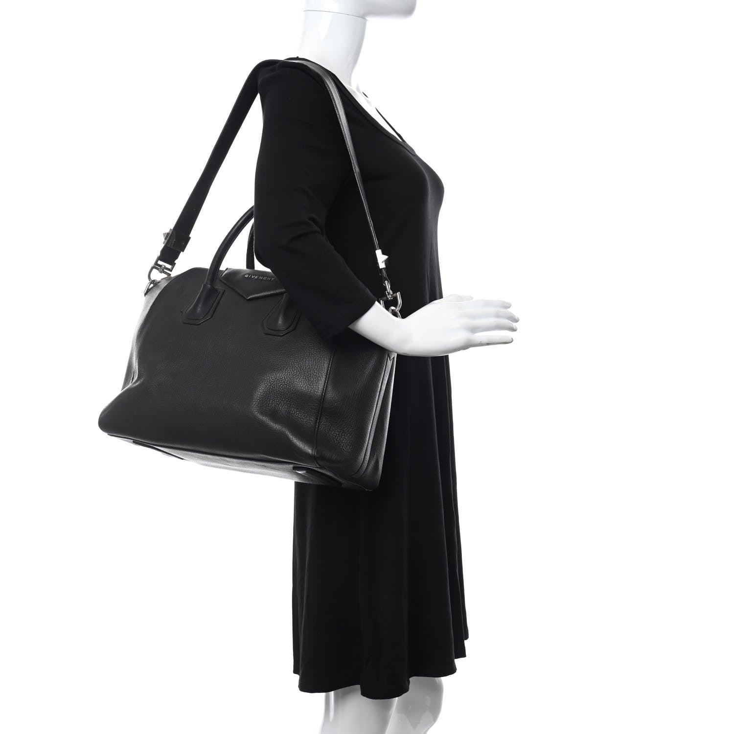 Givenchy Sugar Goatskin Medium Antigona Black 2 of 15