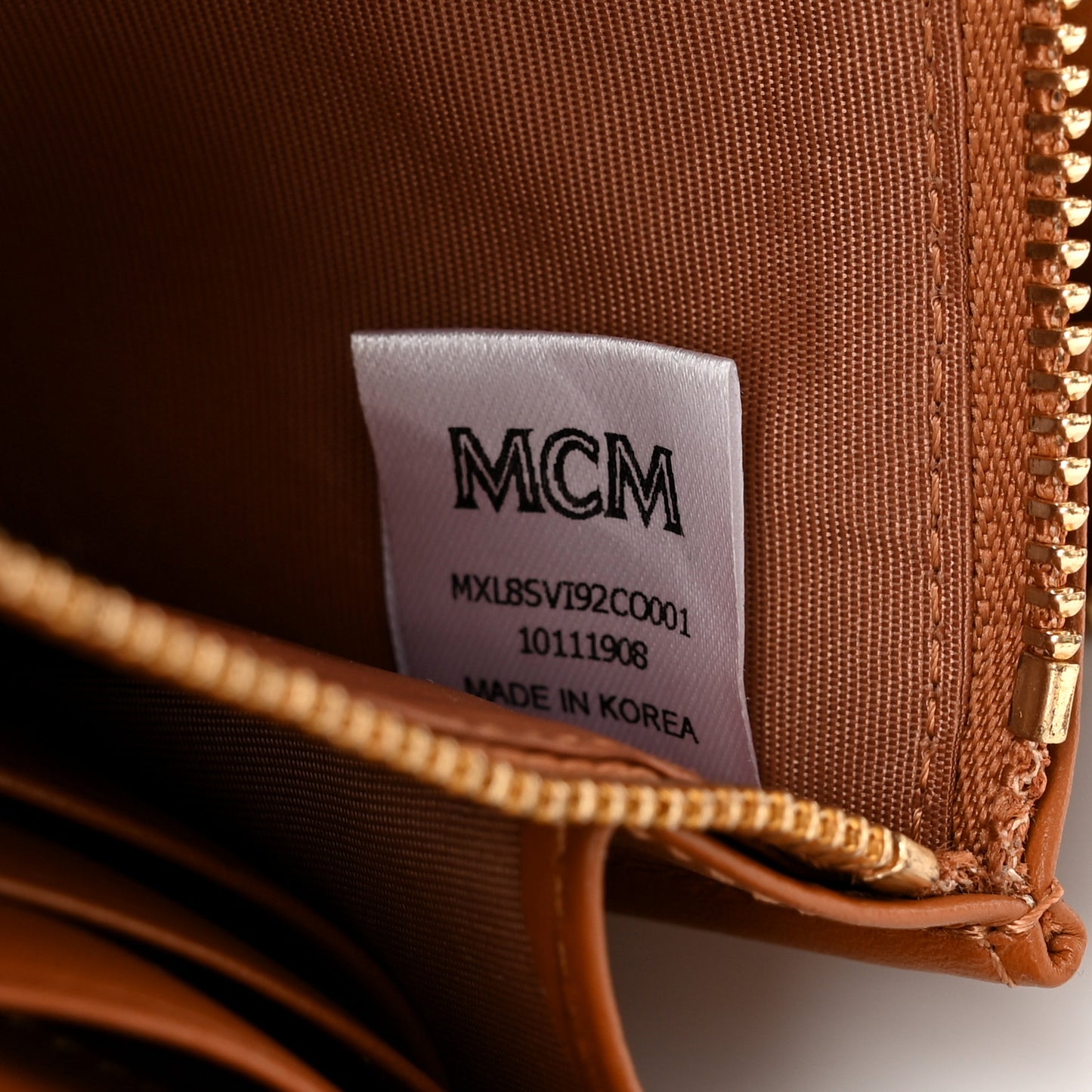 Visetos Large Zip Around Wallet Cognac