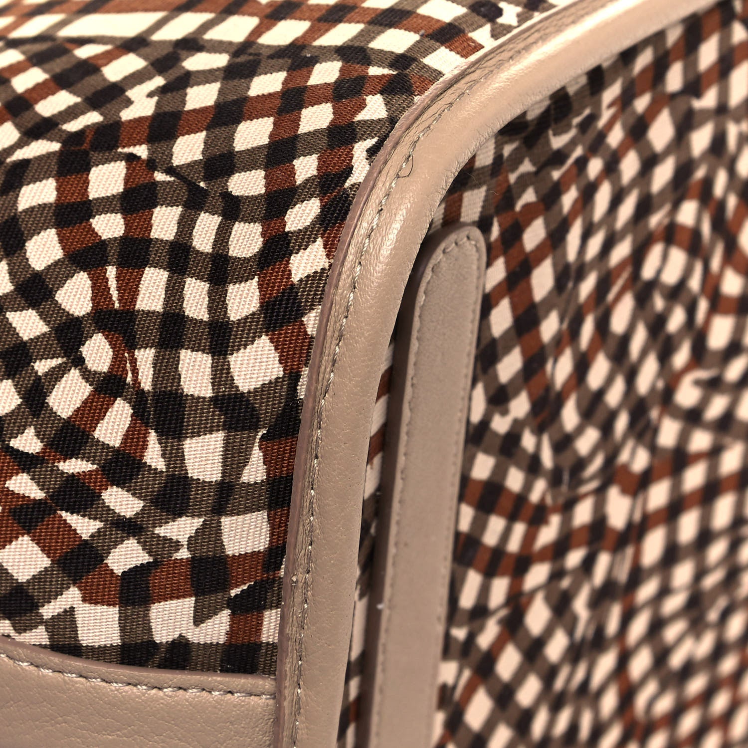 MCM Visetos Medium Liz Reversible Shopper Tote Beige 18 of 18