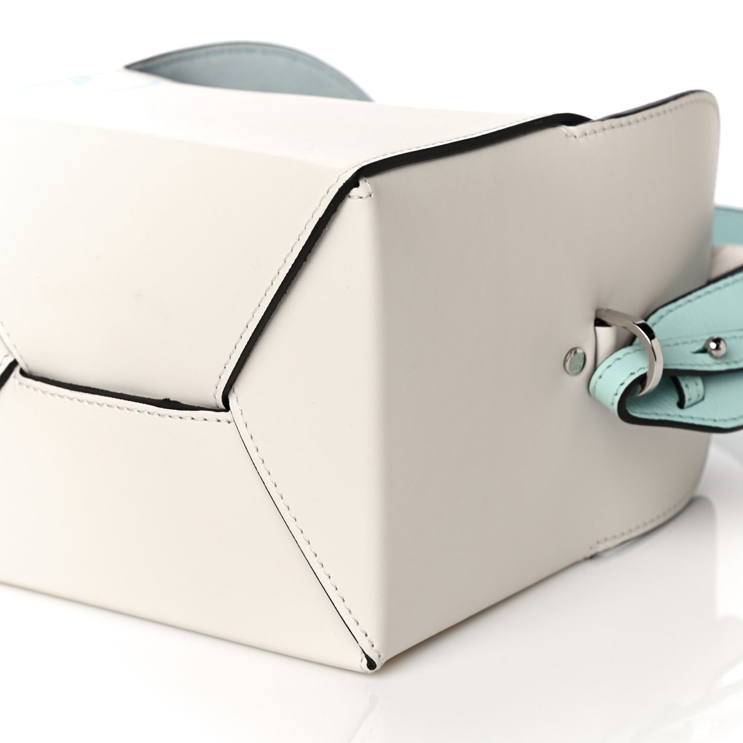 Nomad Calfskin Happy Box Shoulder Bag White