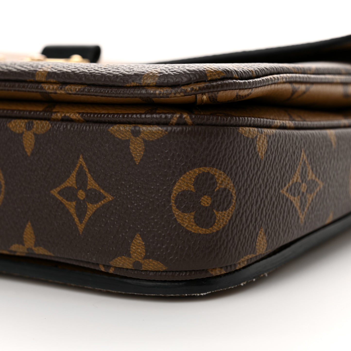 Reverse Monogram Pochette Metis
