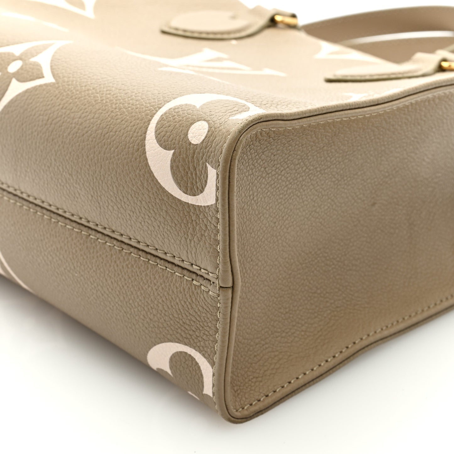 Empreinte Monogram Giant Onthego PM Khaki Cream
