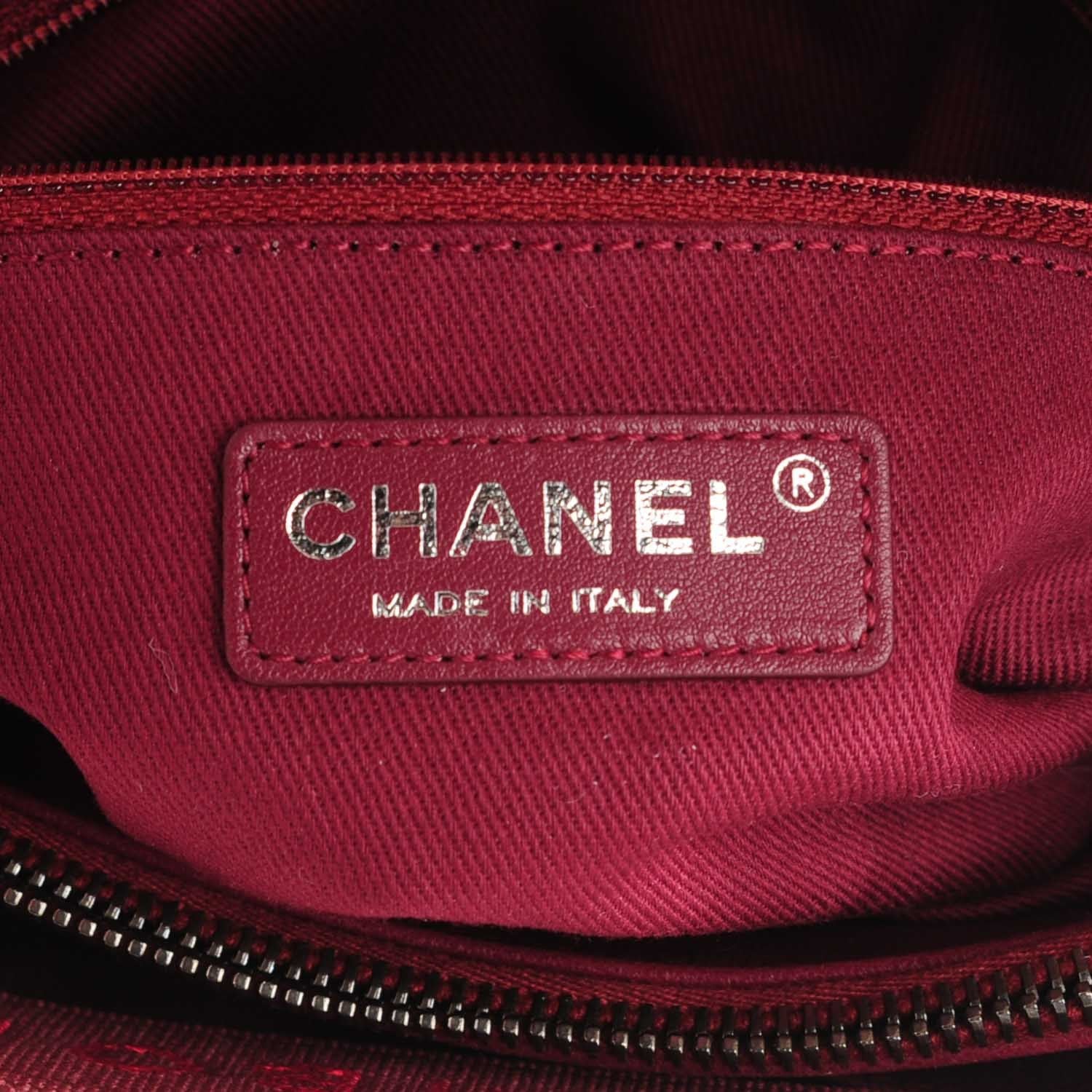 Chanel Shiny Lambskin Quilted Medium Burgundy Rocks Flap Light Beige 7 of 9
