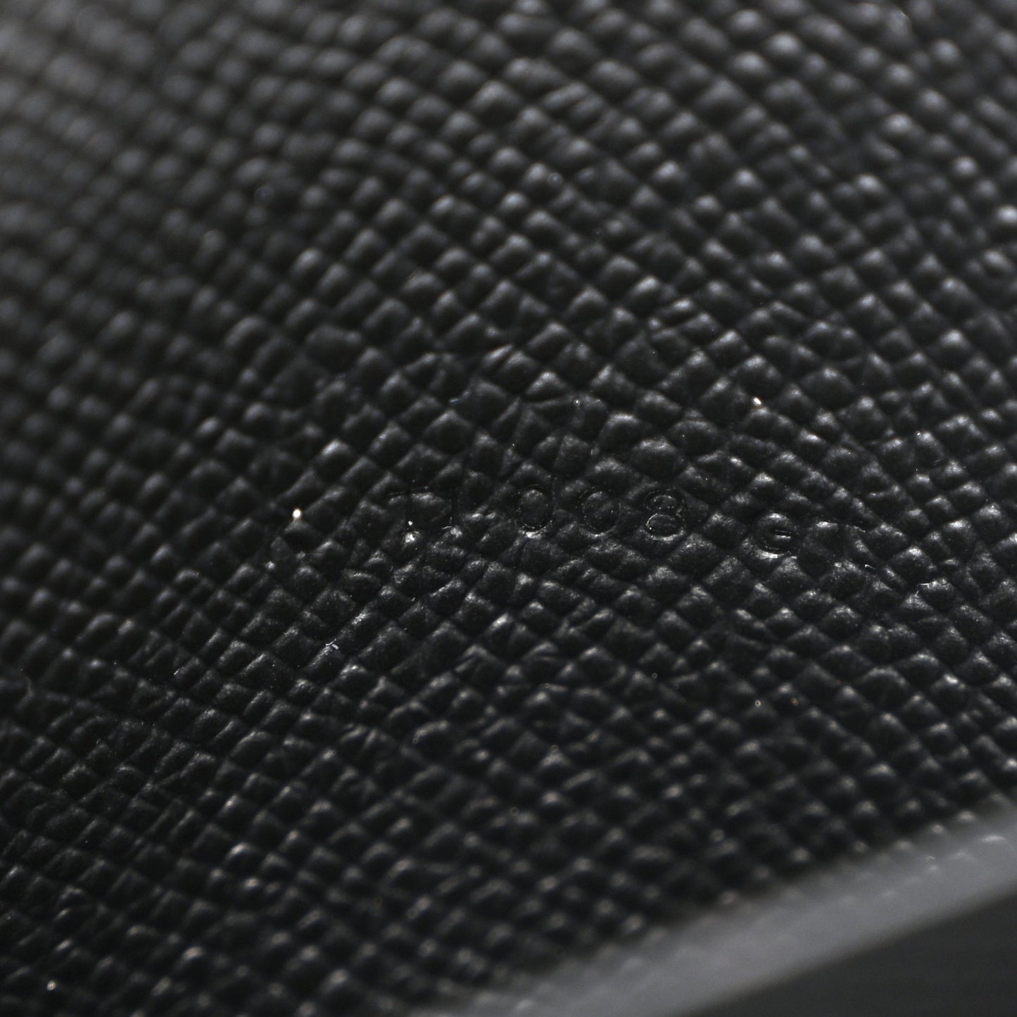 Epsom Constance Wallet To Go Black